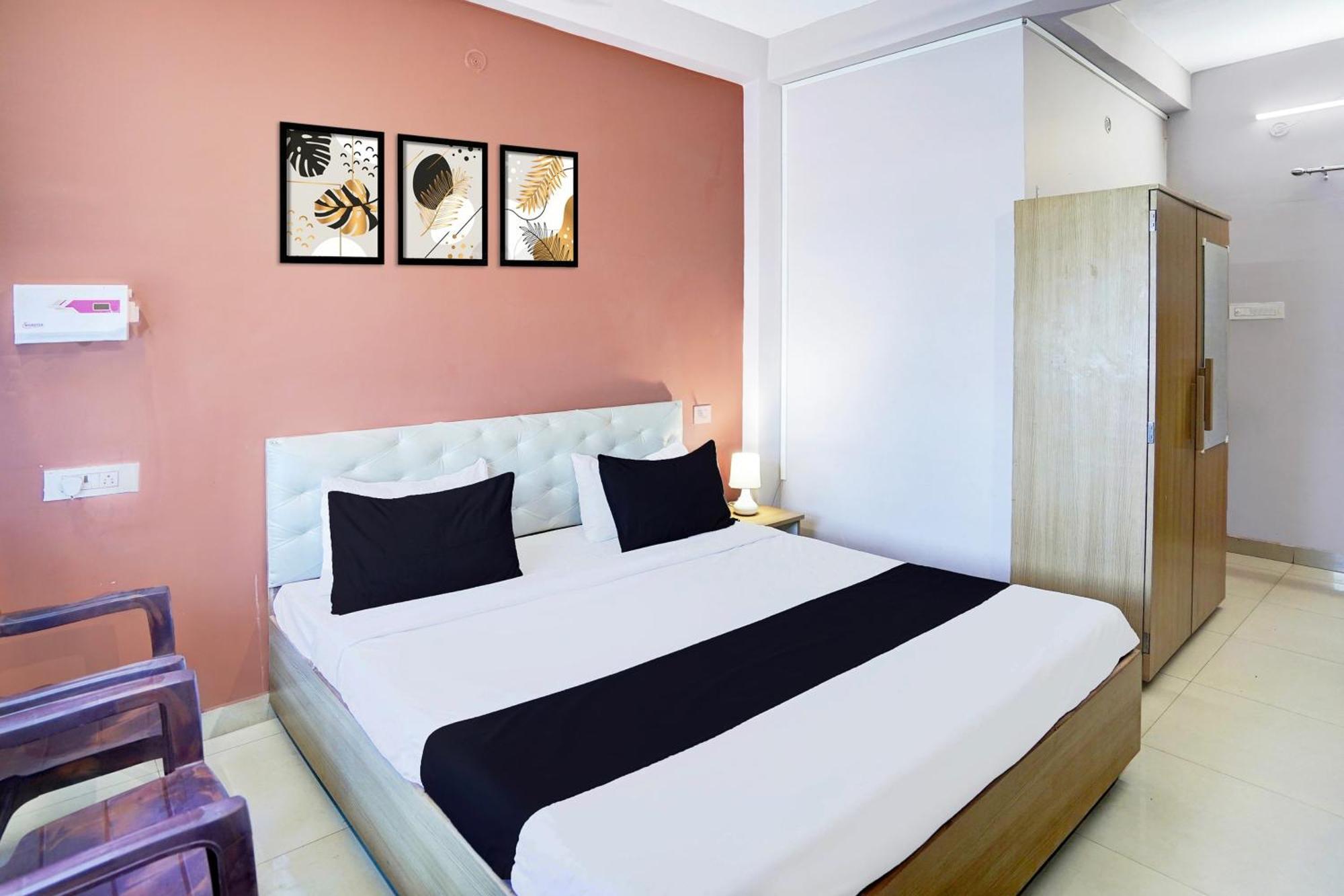 Super Hotel O Blw Kakarmatta Near Banaras Junction Βαρανάσι Εξωτερικό φωτογραφία