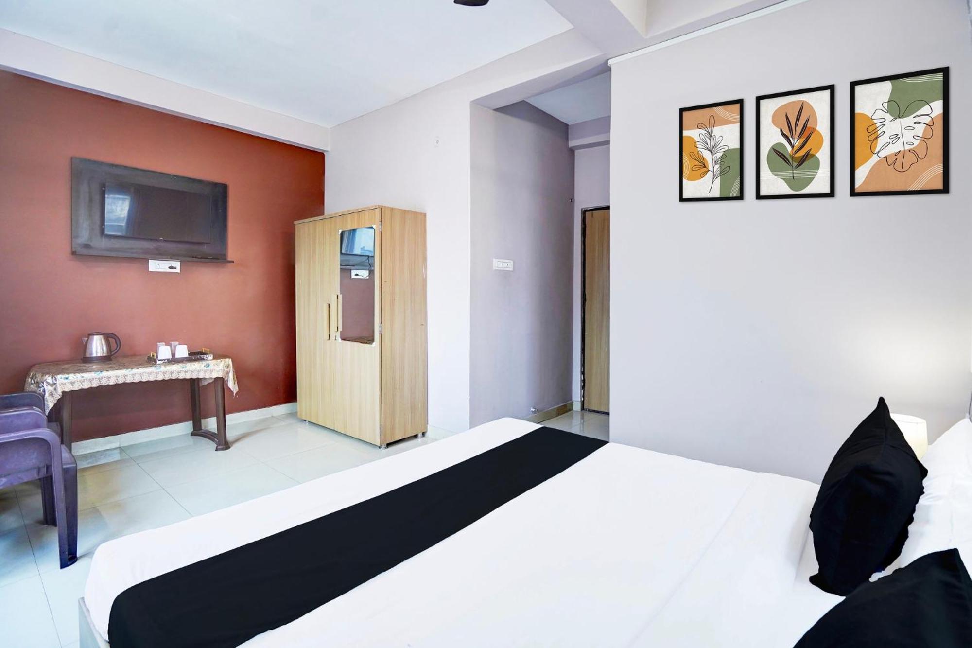 Super Hotel O Blw Kakarmatta Near Banaras Junction Βαρανάσι Εξωτερικό φωτογραφία